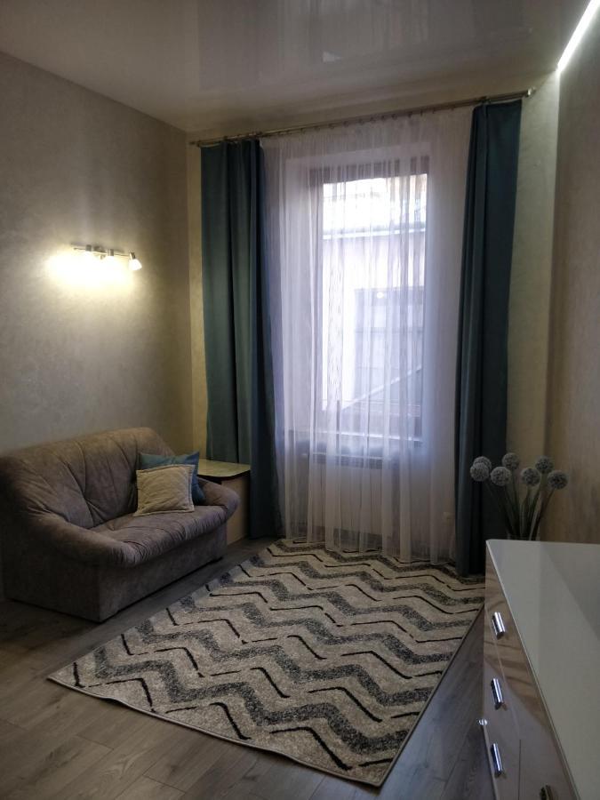 Apartment "Comfort" In The Center Czerniowce Zewnętrze zdjęcie